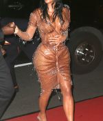 Access_Kardashian_04.jpg