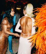 Access_Kardashian_03.jpg