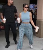 Access_Kardashian_06.jpg