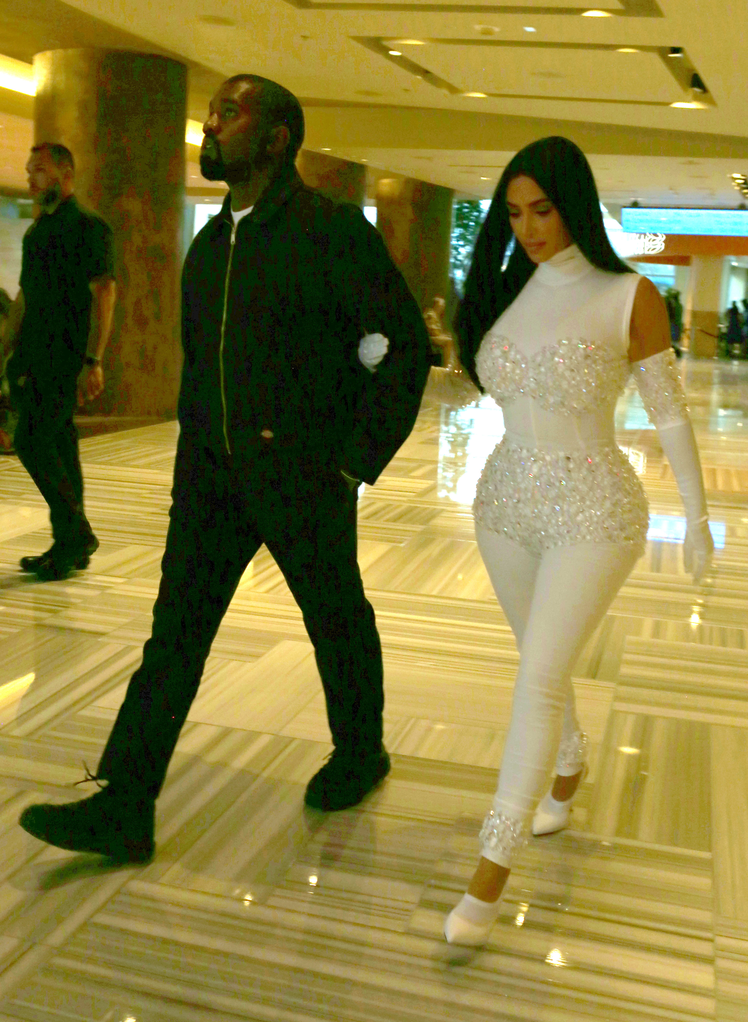 Access_Kardashian_02.jpg