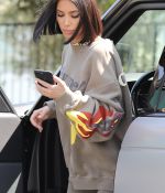 Access_Kardashian_05.jpg