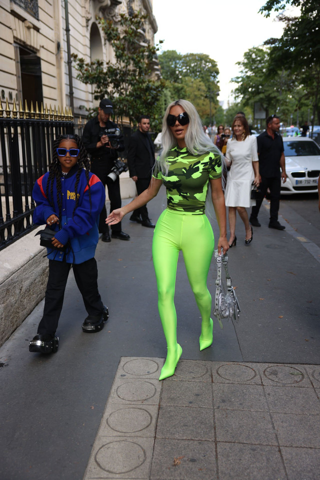 Access_Kardashian_015.jpg