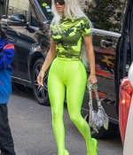 Access_Kardashian_003.jpg
