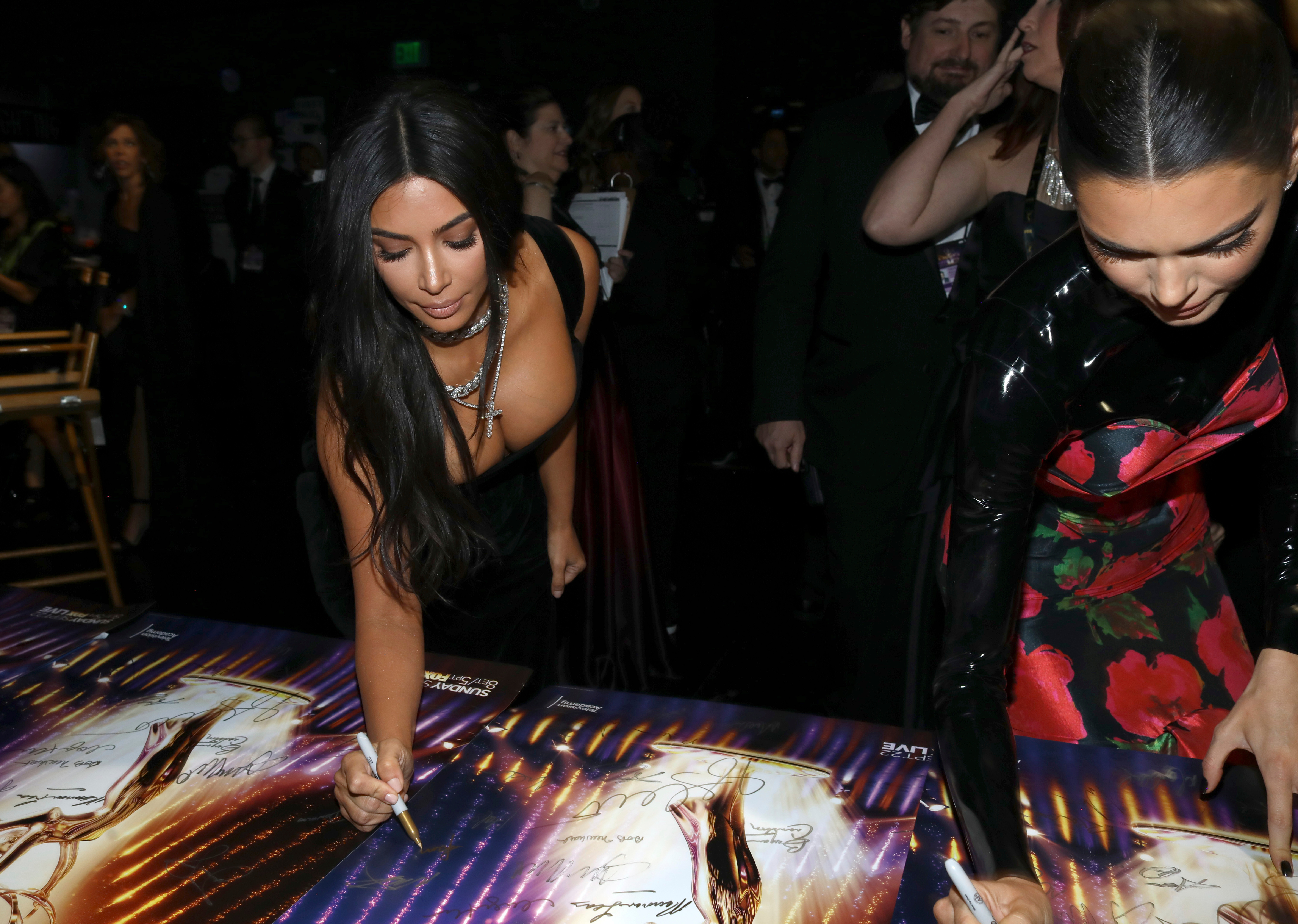 Access_Kardashian_05.jpg