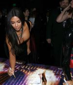 Access_Kardashian_05.jpg