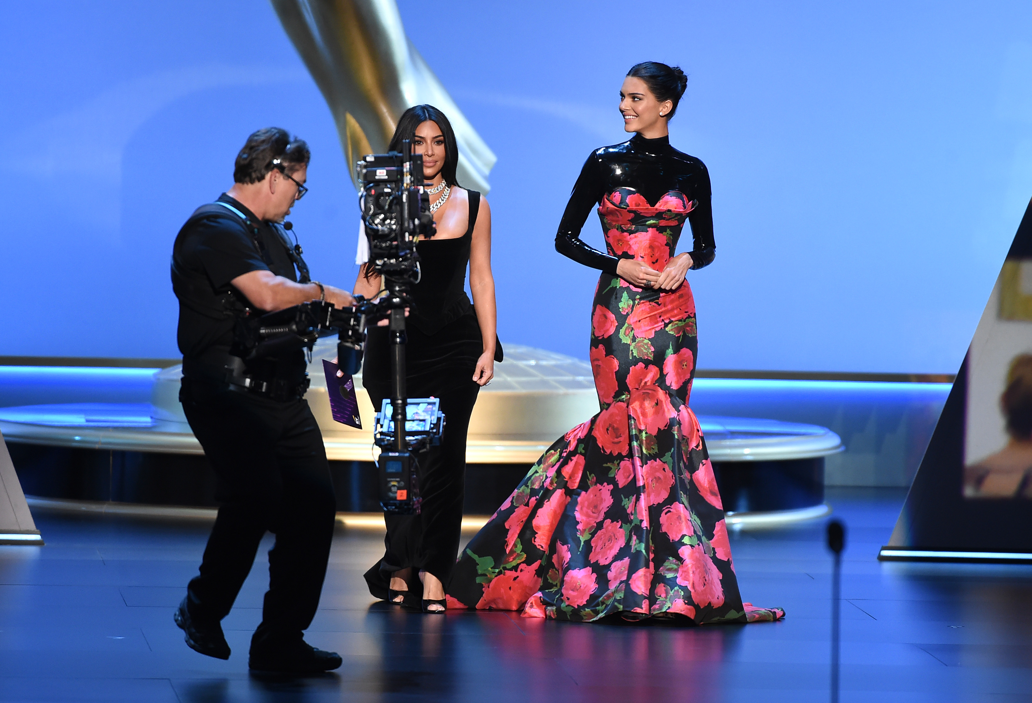 Access_Kardashian_06.jpg