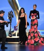 Access_Kardashian_03.jpg