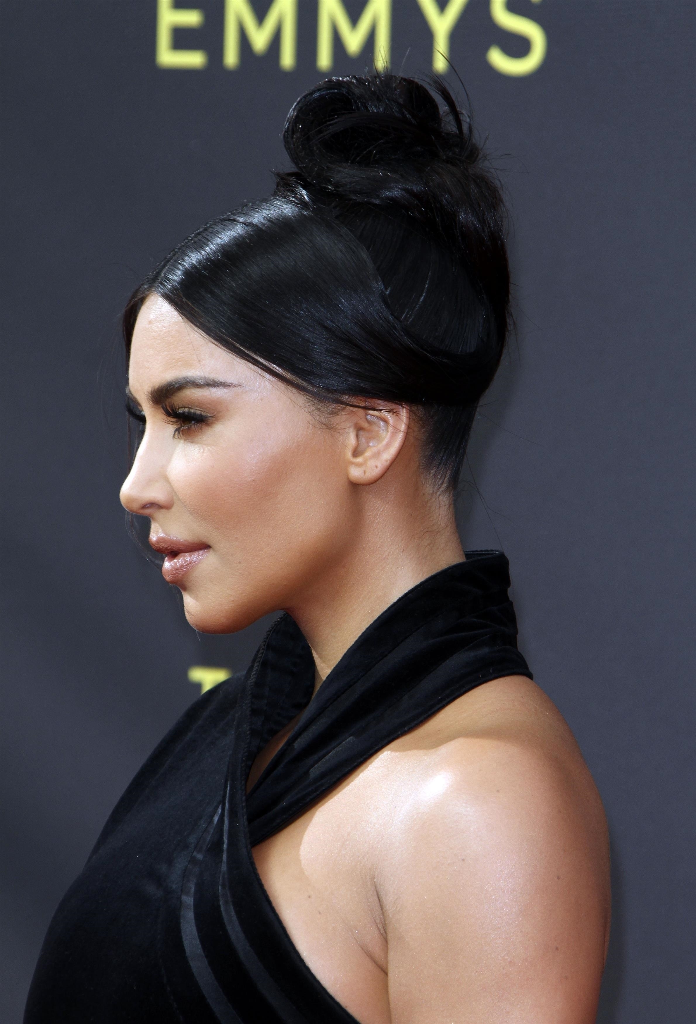 Access_Kardashian_07.jpg