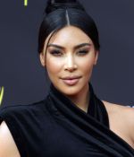 Access_Kardashian_06.jpg