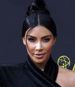 Access_Kardashian_09.jpg