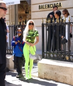 Access_Kardashian_002.jpg