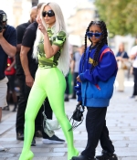 Access_Kardashian_010.jpg