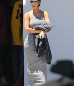 Access_Kardashian_01.jpg