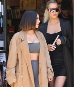 Access_Kardashian_01.jpg