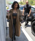 Access_Kardashian_015.jpg