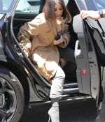 Access_Kardashian_03.jpg