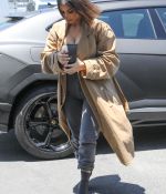 Access_Kardashian_09.jpg