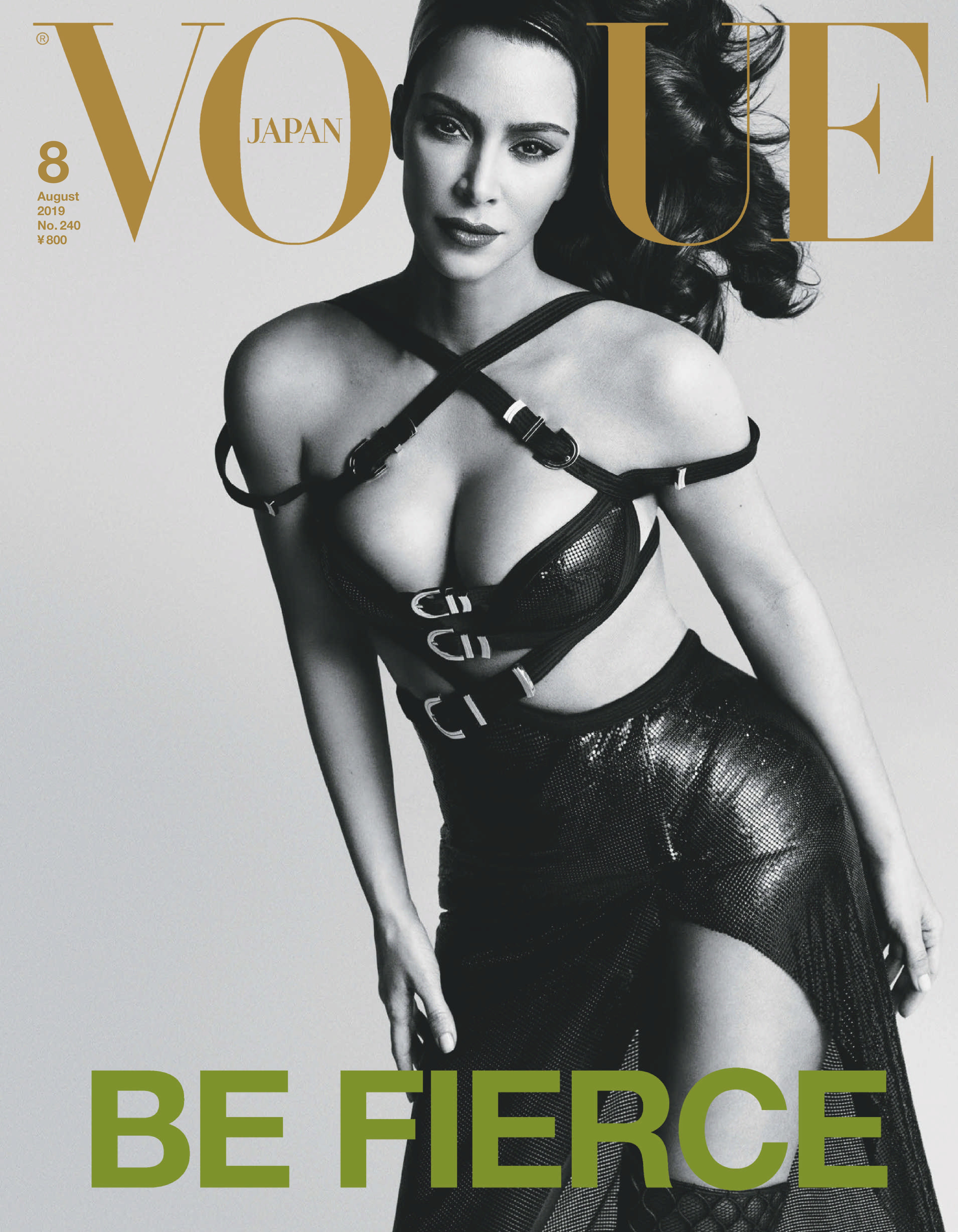 Access_Kardashian_09.jpg