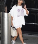 Access_Kardashian_03.jpg