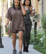 Access_Kardashian_09.jpg