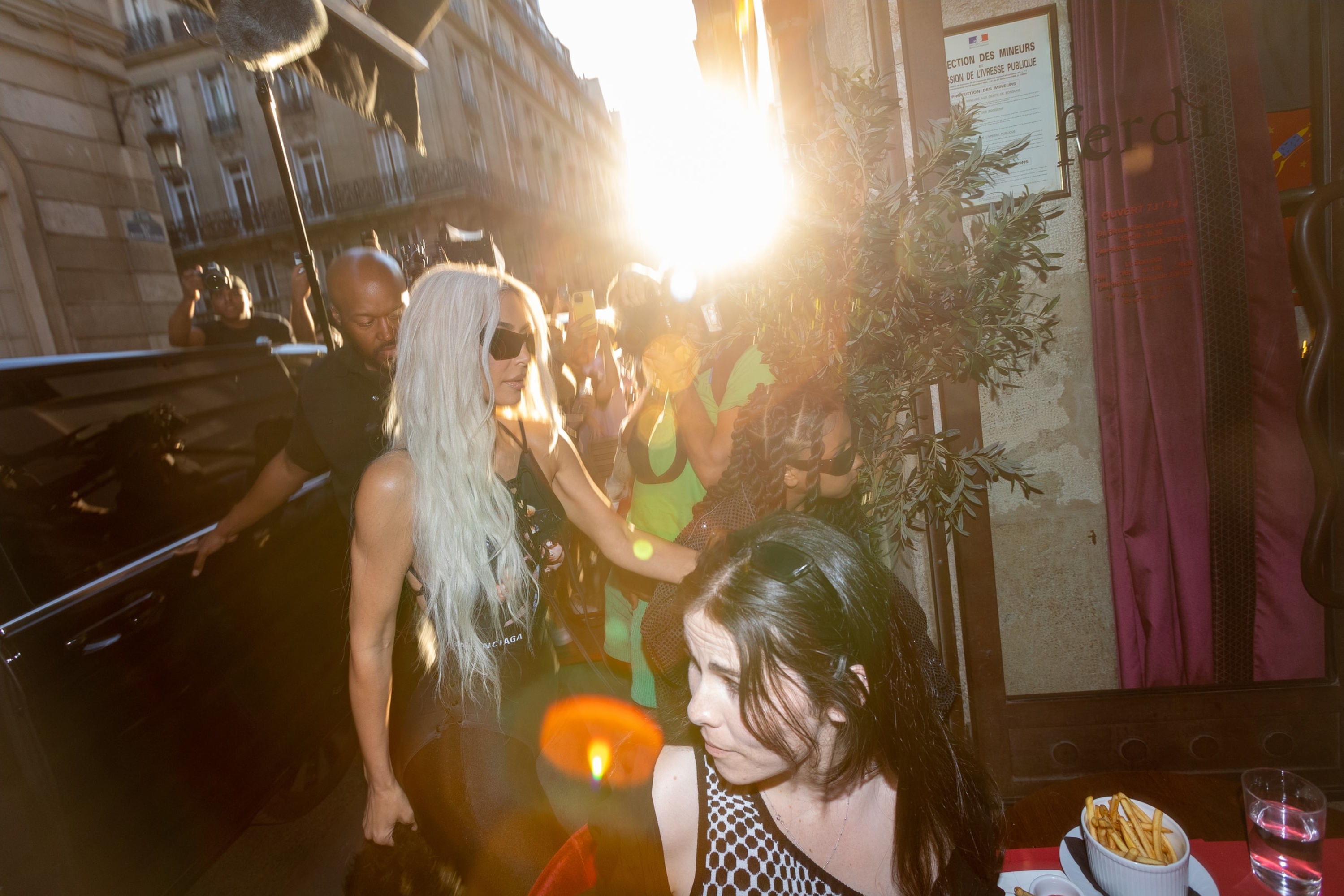 Access_Kardashian_010.jpg