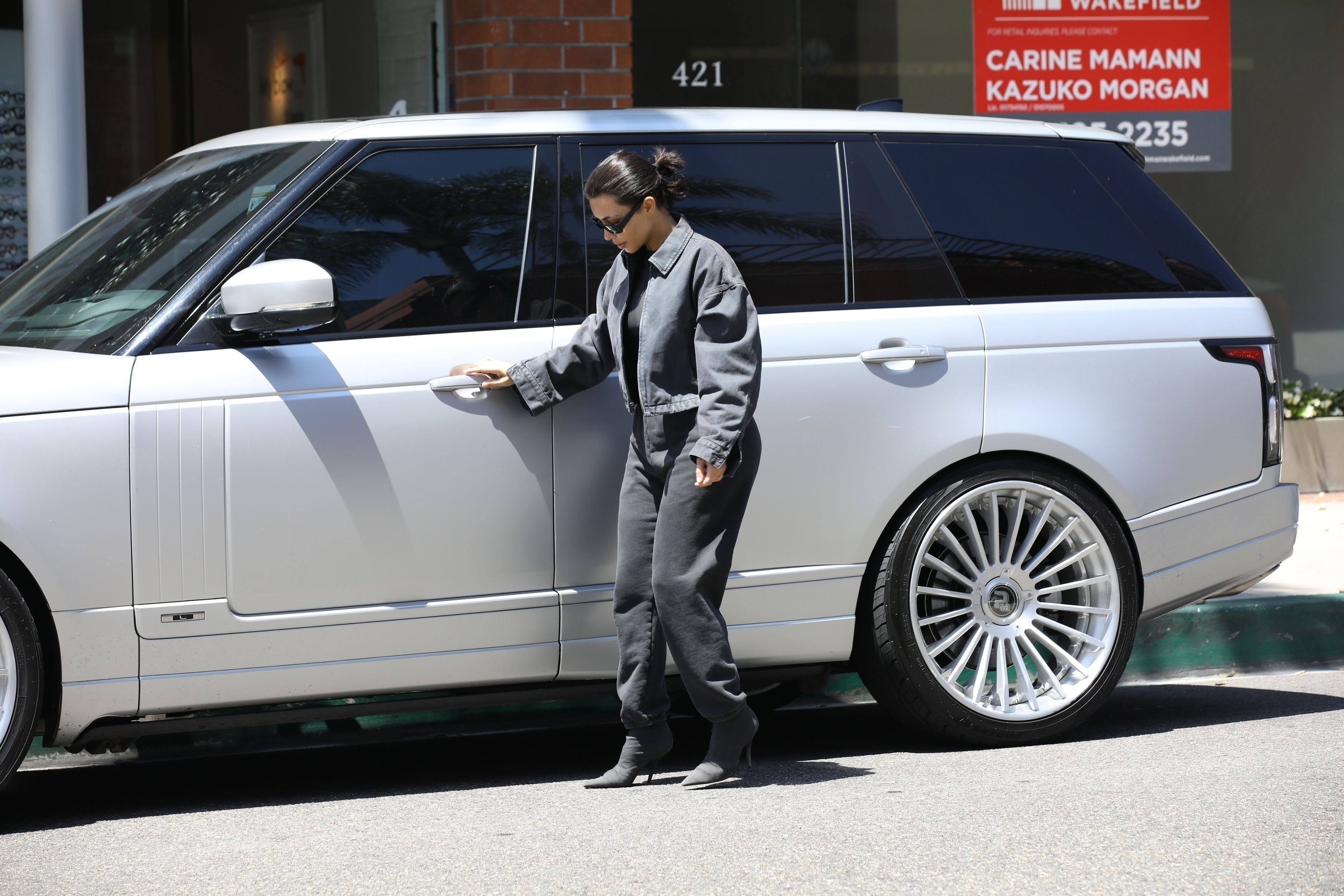 Access_Kardashian_05.jpg