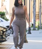 Access_Kardashian_08.jpg