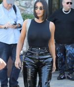 Access_Kardashian_07.jpg