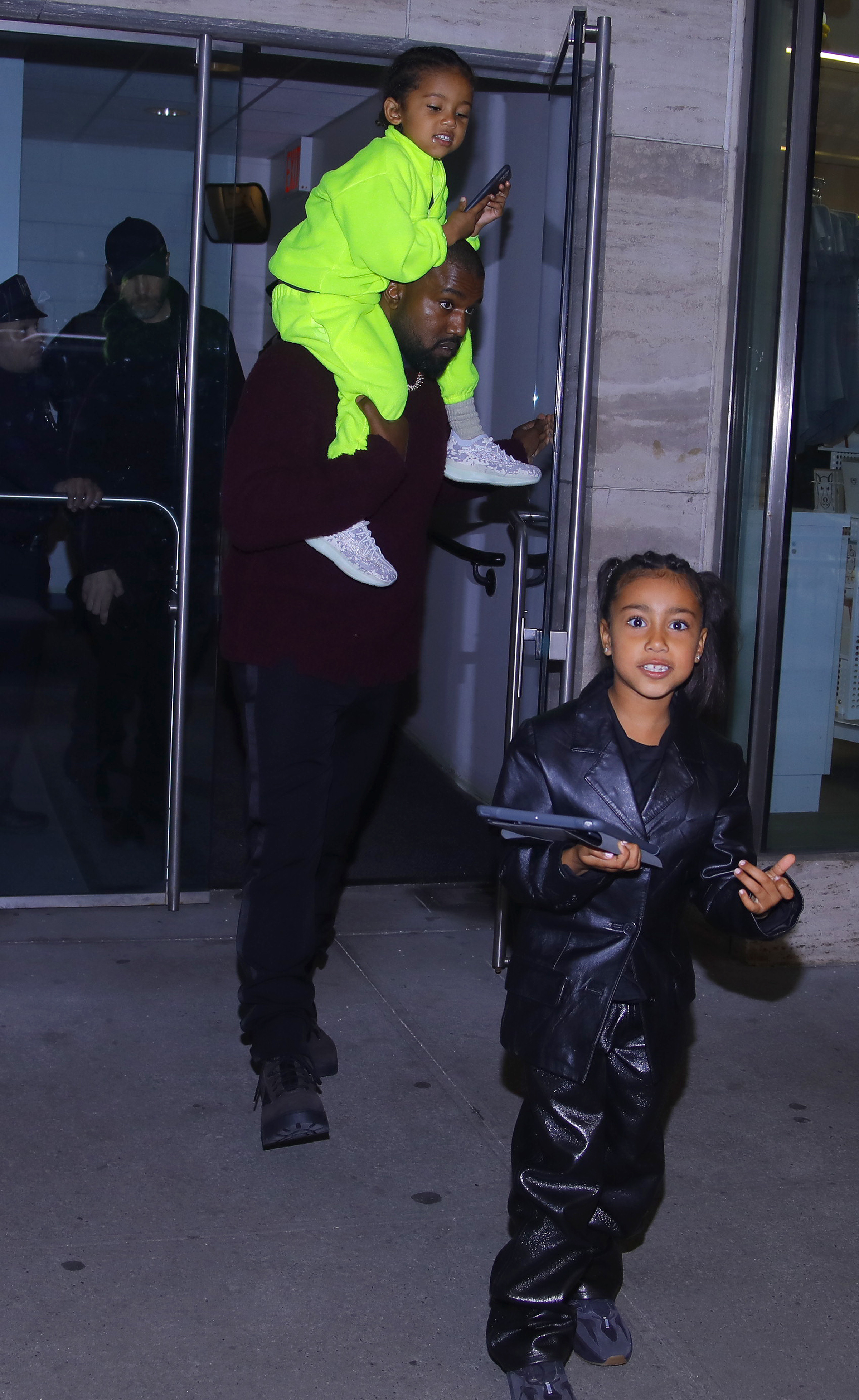 Access_Kardashian_011.jpg