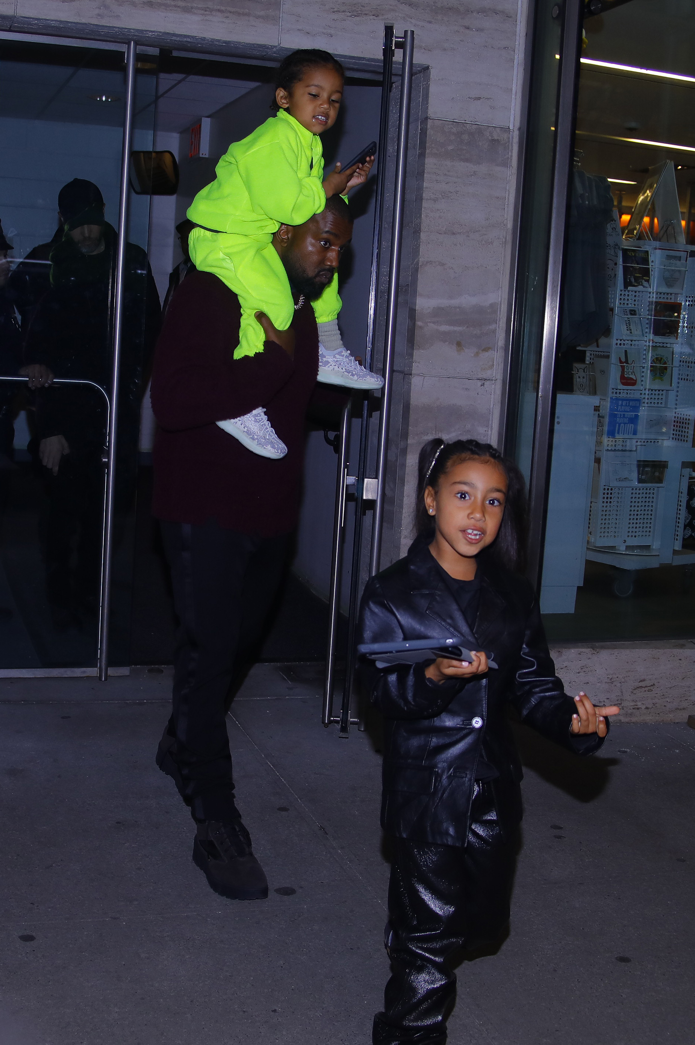 Access_Kardashian_012.jpg