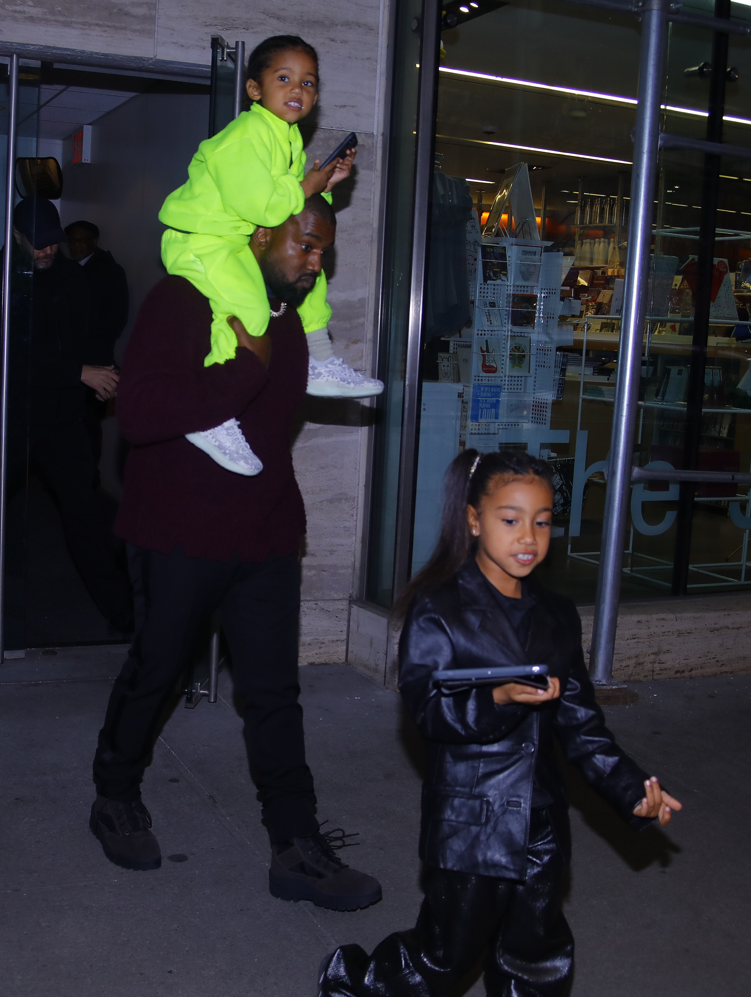 Access_Kardashian_013.jpg