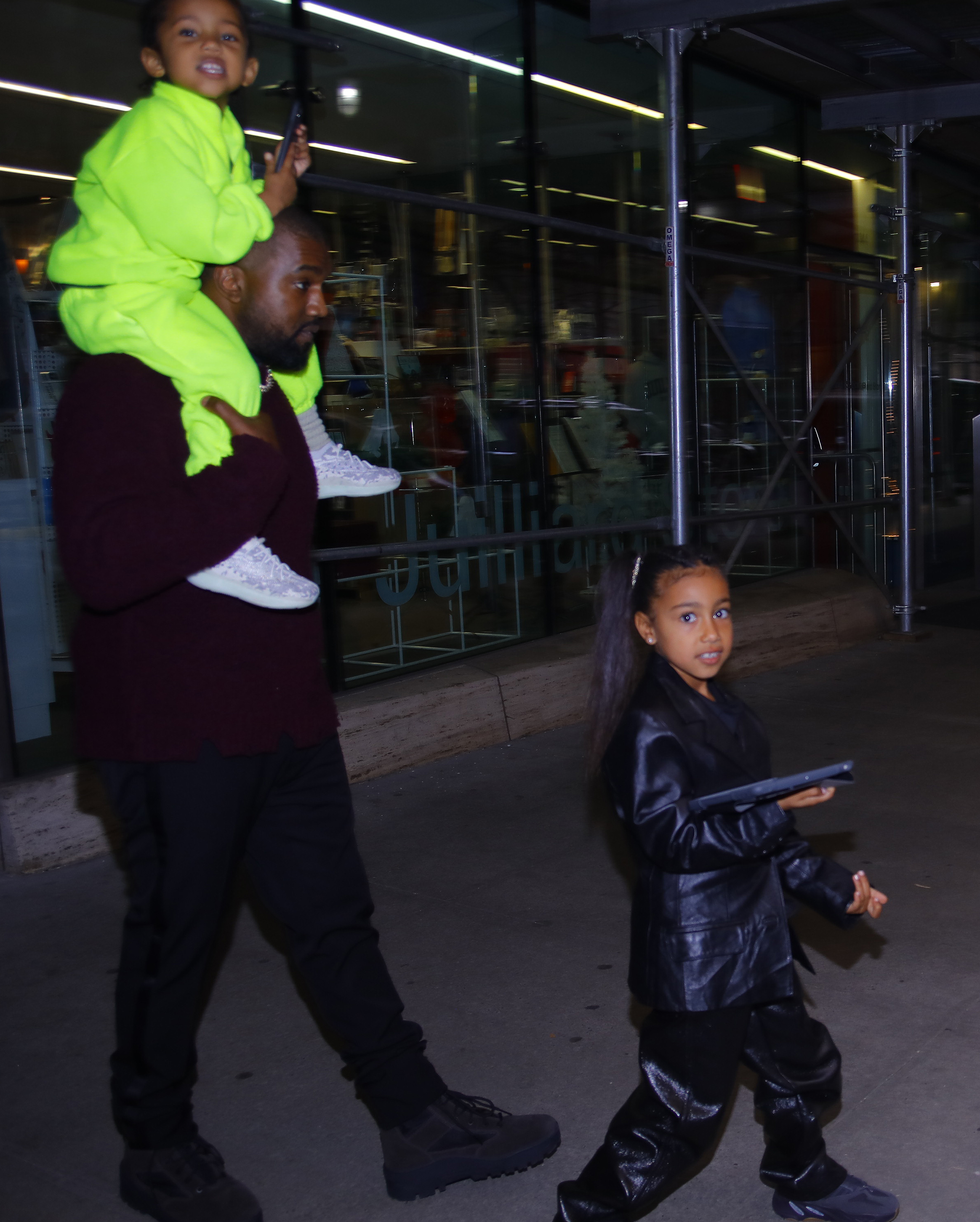 Access_Kardashian_014.jpg
