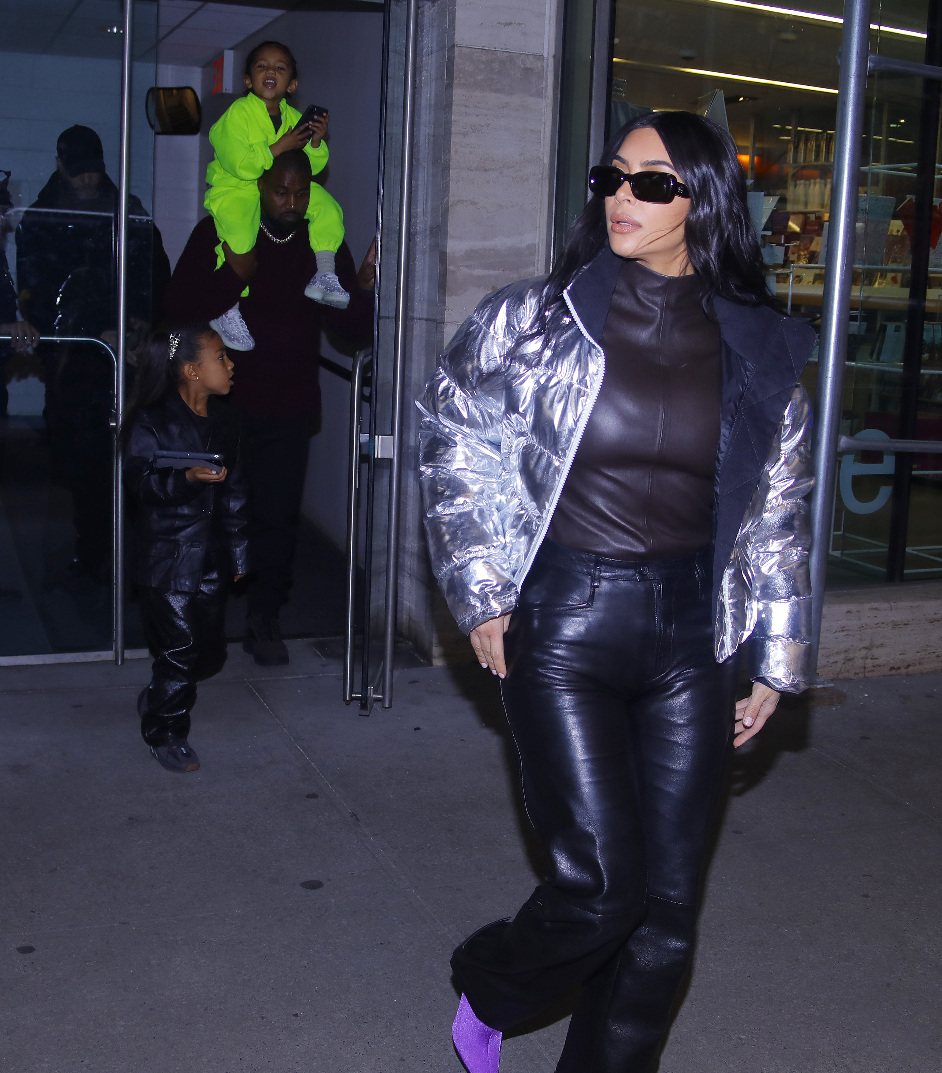 Access_Kardashian_08.jpg