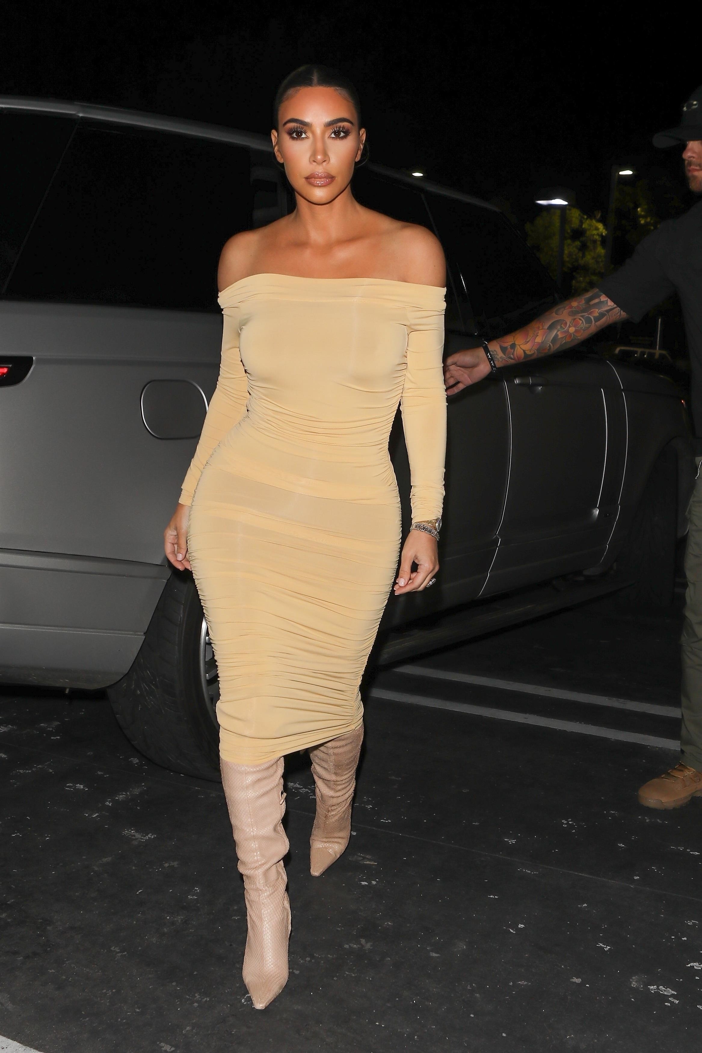 Access_Kardashian_01.jpg