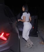 Access_Kardashian_011.jpg