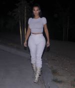 Access_Kardashian_06.jpg
