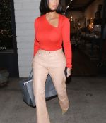 Access_Kardashian_04.jpg