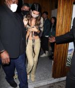 Access_Kardashian_09.jpg