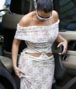 Access_Kardashian_03.jpg