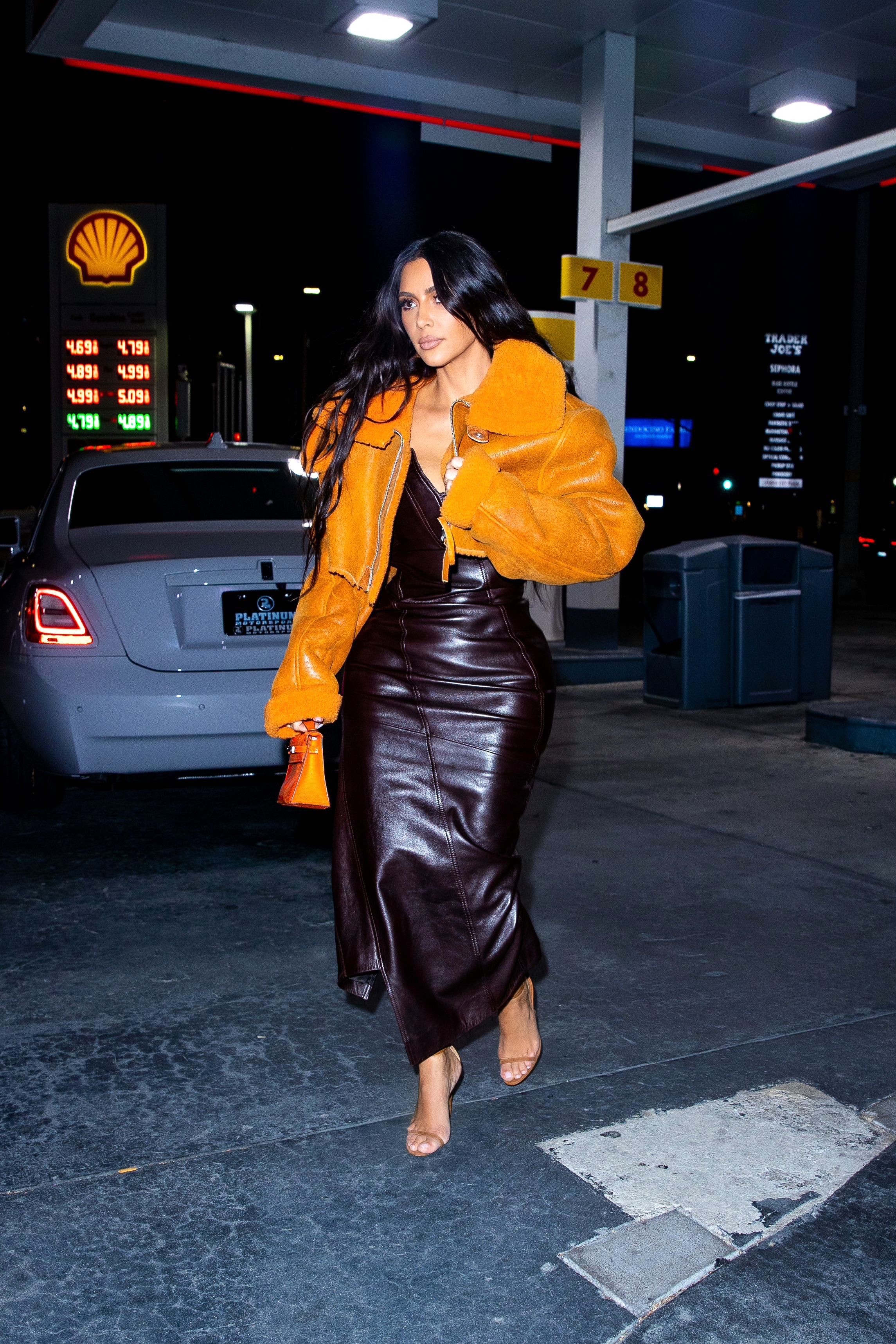 Access_Kardashian_02.jpg