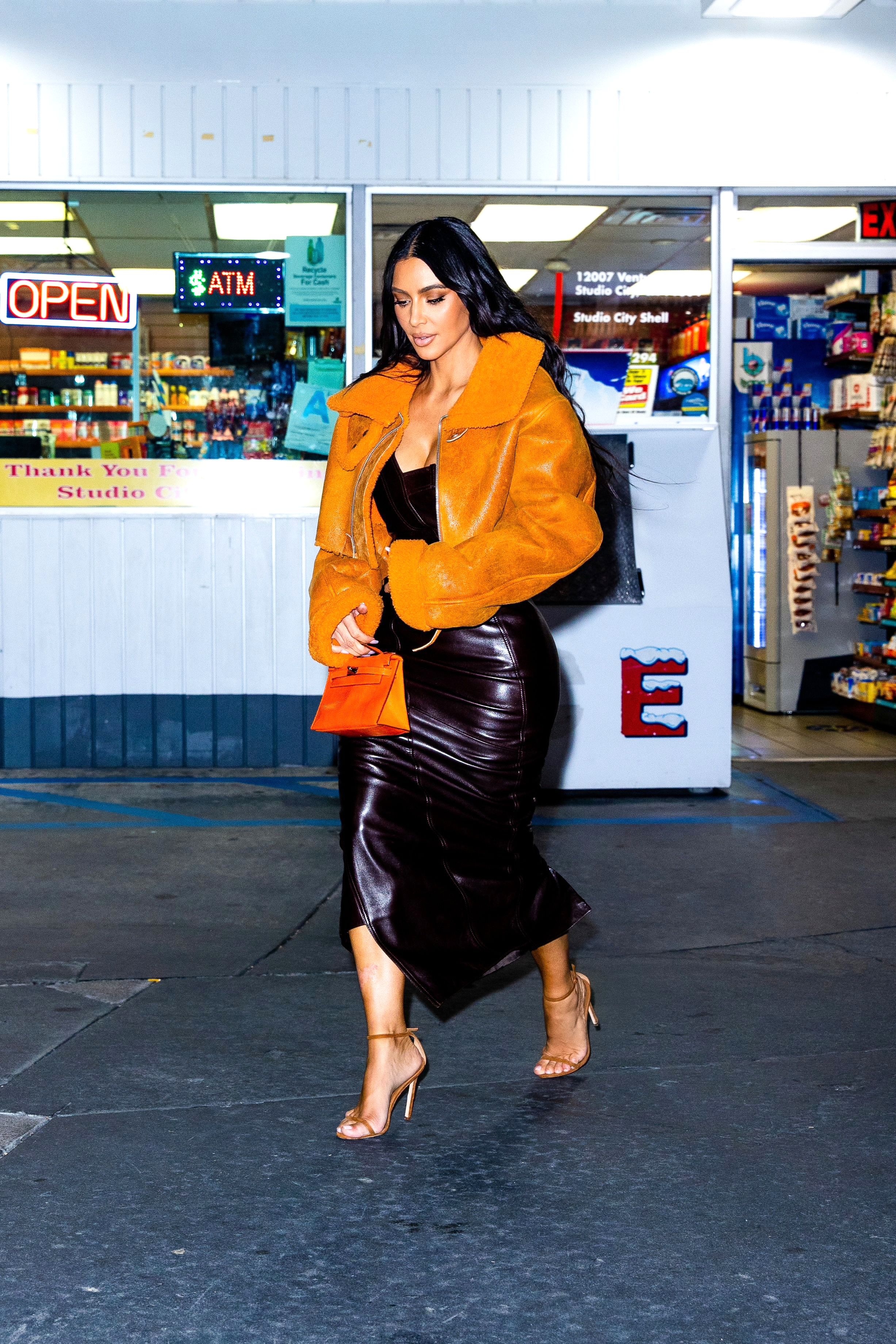 Access_Kardashian_04.jpg