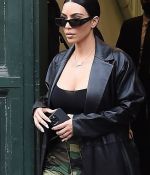 Access_Kardashian_03.jpg