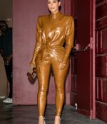 Access_Kardashian_09.jpg