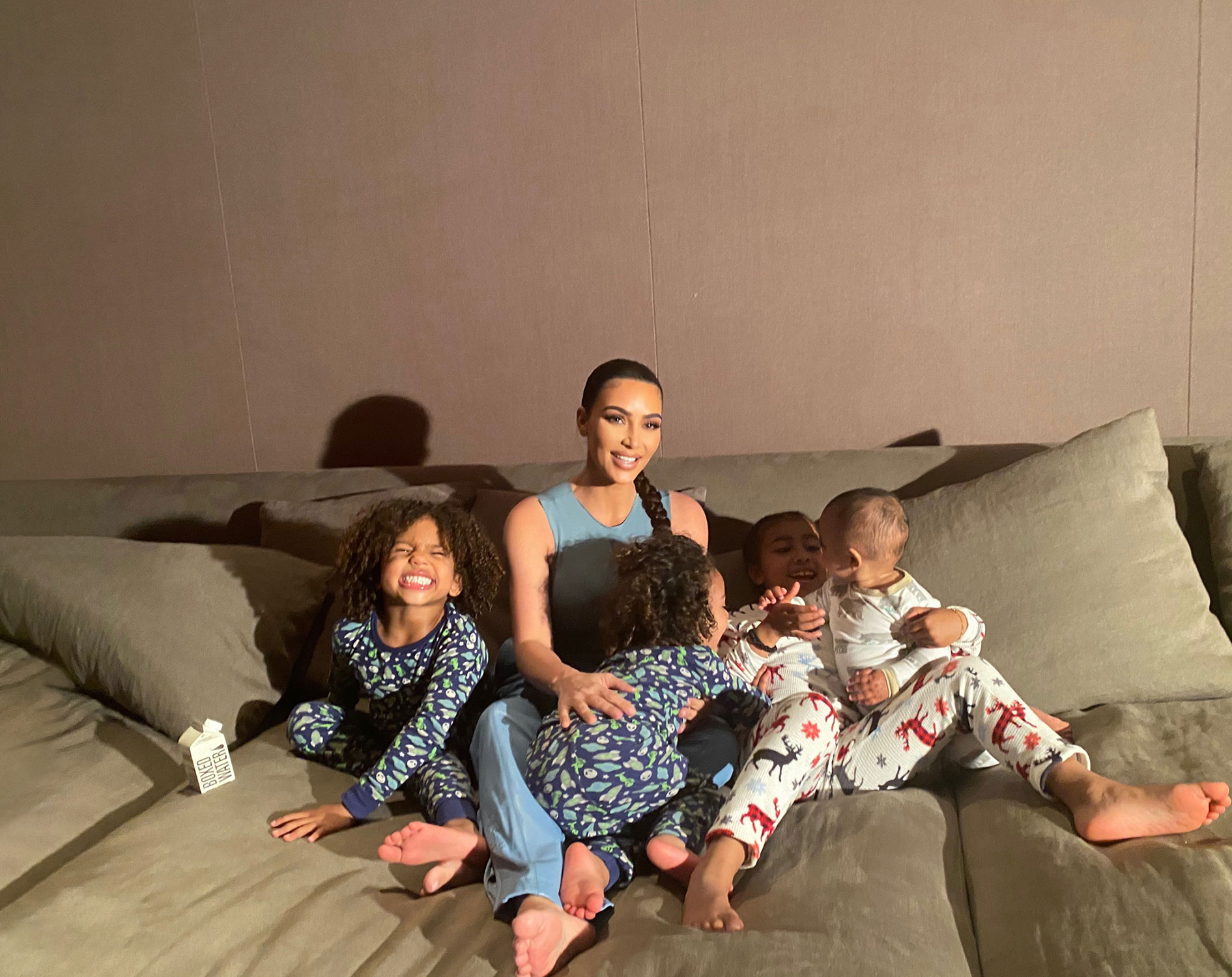 Access_Kardashian_01.jpg