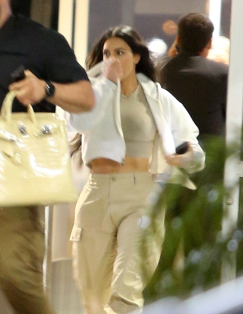 Access_Kardashian_01.jpg