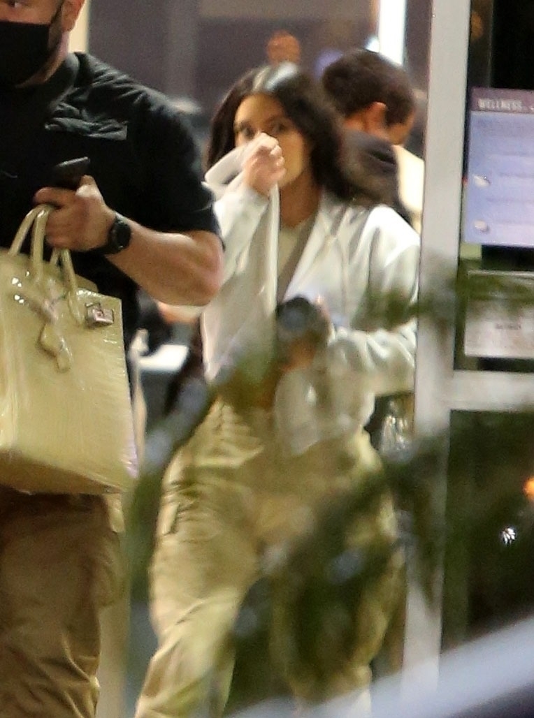 Access_Kardashian_04.jpg