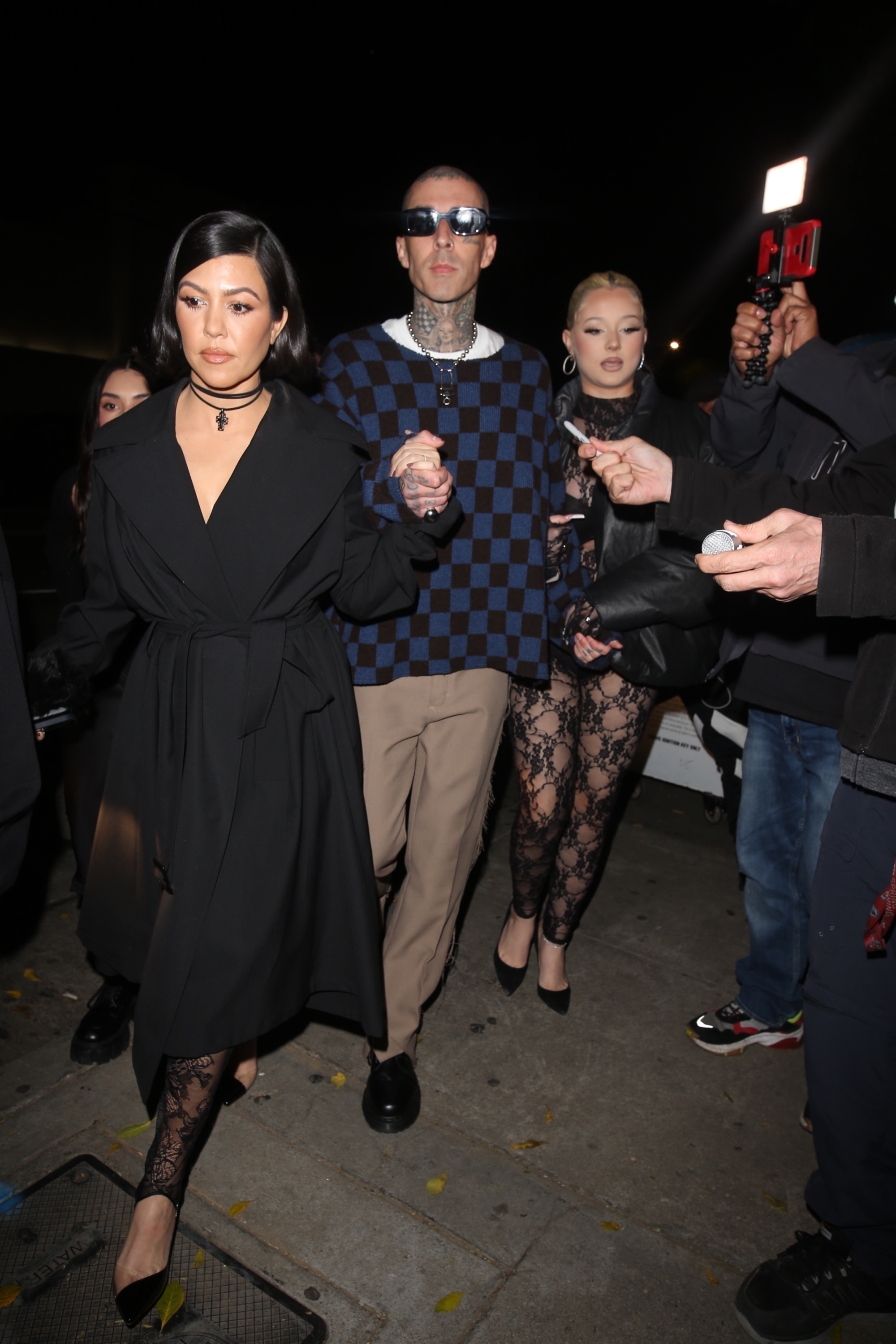 Access_Kardashian_002.jpg