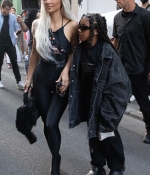 Access_Kardashian_001.jpg