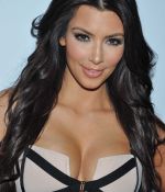 Access_Kardashian_08.jpg