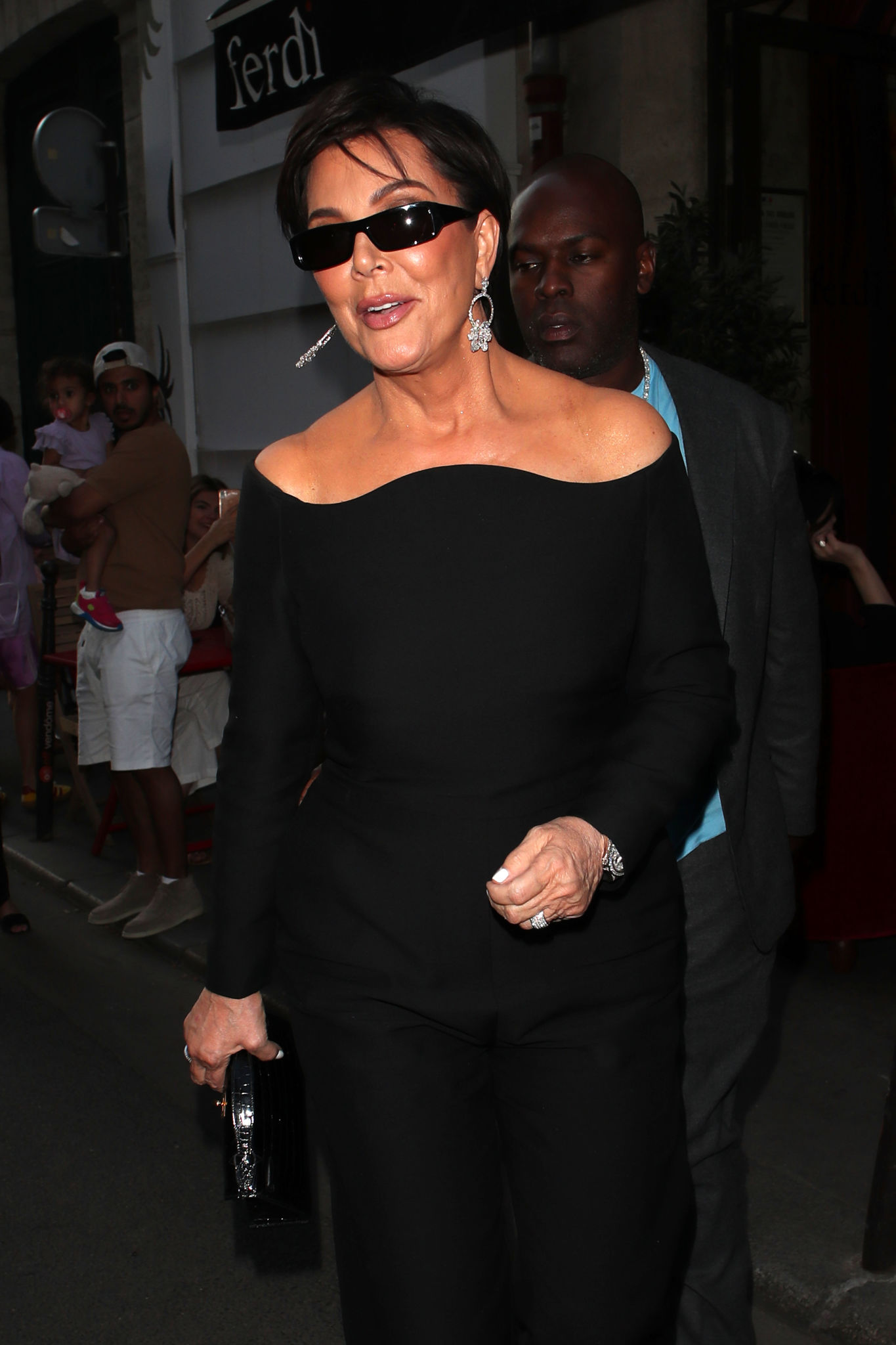 Access_Kardashian_002.jpg